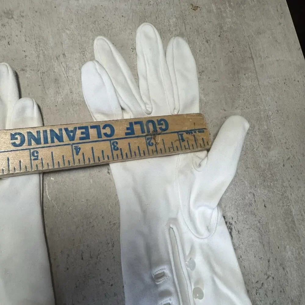 Vintage Fownes White Long Elbow Length 22” Opera Gloves Size 6 1/2 Pearl
